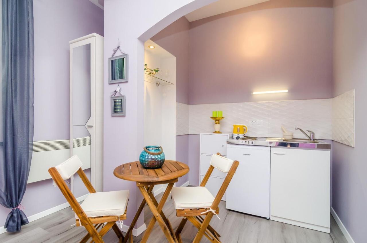 Tenega Apartment *